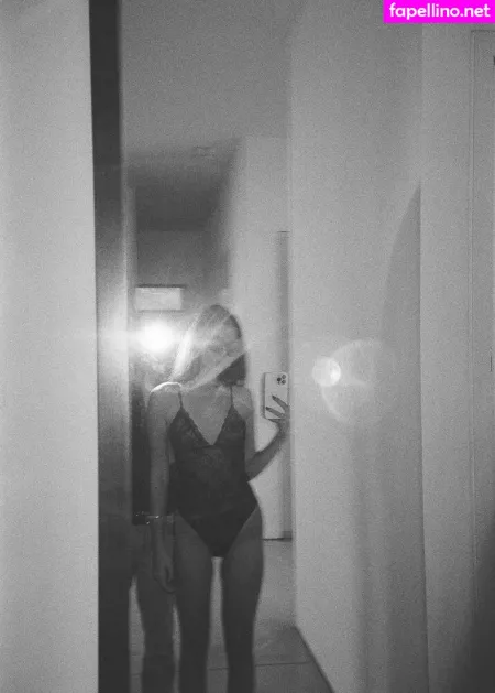 Ella Grossman OnlyFans Thumbnail #RKtsAdTxta