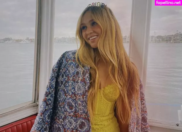 Ella Horan OnlyFans Thumbnail #XnoX6LRQdu