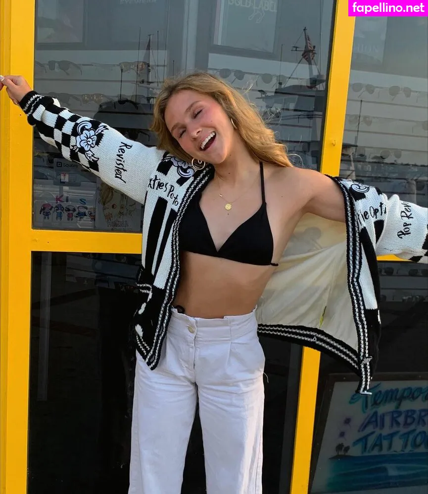 ellhoran Nude Leaked OnlyFans Photo #j3E34Or3KH