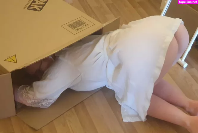 Ella Hughes OnlyFans Thumbnail #oGr2UXDw9G