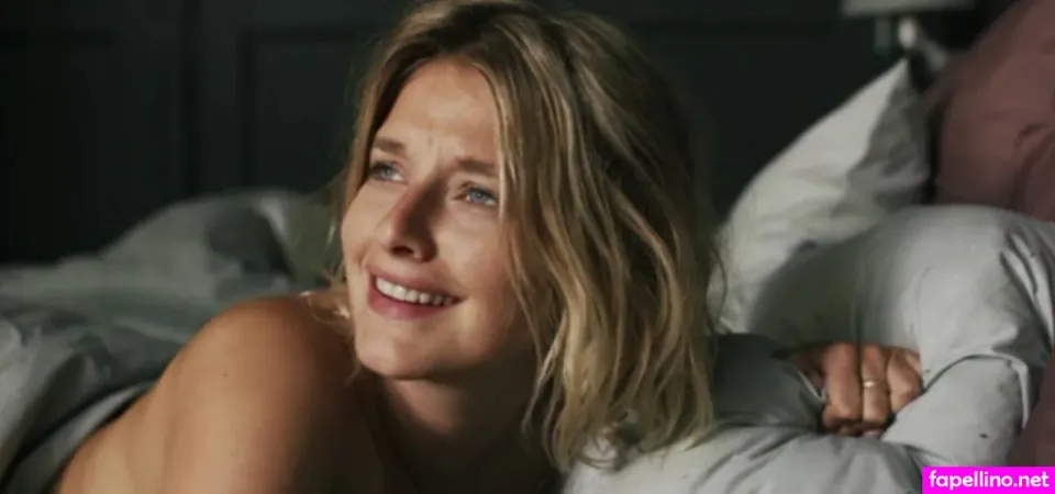 Ella June Henrard OnlyFans Thumbnail #T0C7BfQzoZ