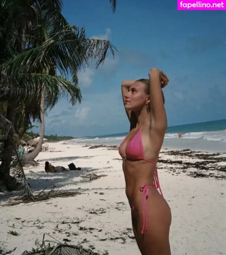 Ella Kernkamp OnlyFans Thumbnail #SbyyW0Q3FG