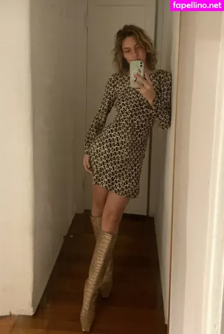 Ella Kernkamp OnlyFans Thumbnail #bDeCyoIRpb