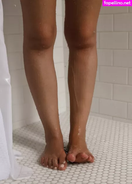 Ella Knox OnlyFans Thumbnail #G9MAAI70LU