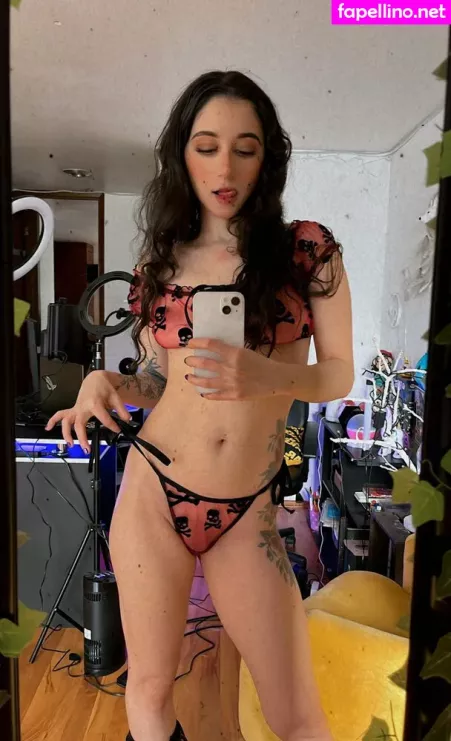 Ella Lug0si OnlyFans Thumbnail #1vUQ7CQSwN