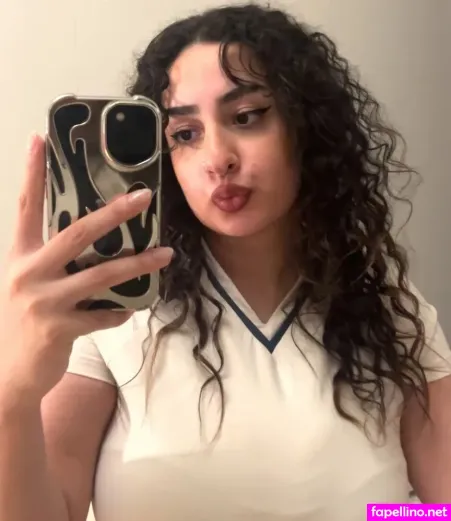 Ella Maei OnlyFans Thumbnail #YxtfCtnSAQ