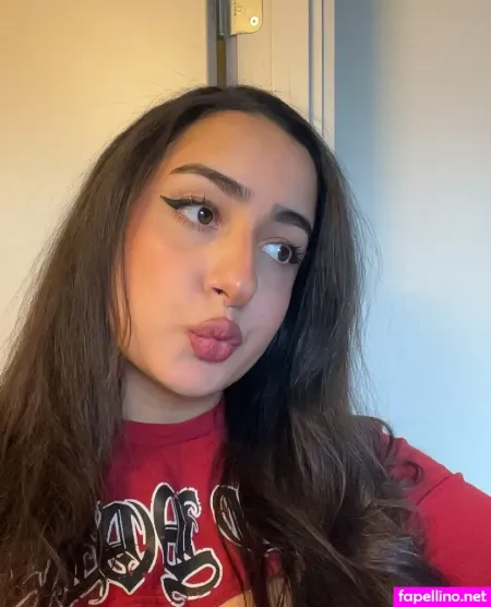 Ella Maei Main Profile Photo