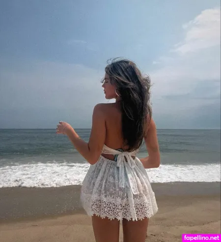 Ella Mendelsohn OnlyFans Thumbnail #ravYcPEcNj
