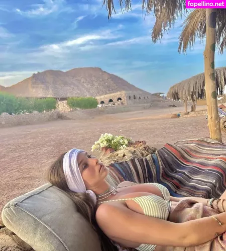 Ella Netzer OnlyFans Thumbnail #8ZQoqKxC3g