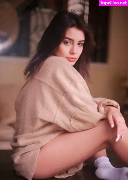 Ella Orten OnlyFans Thumbnail #6xF7dZhNdu