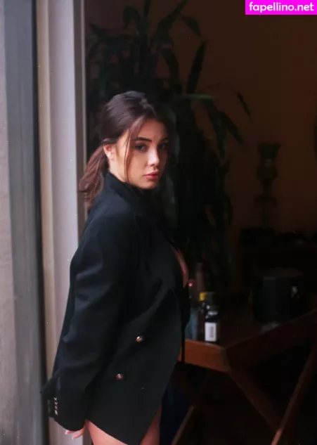 Ella Orten OnlyFans Thumbnail #lZDtr7d1fM