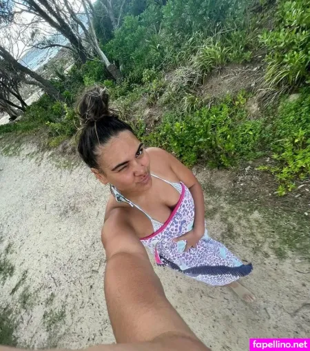 Ella Paleaae OnlyFans Thumbnail #NeXdGRxyvi