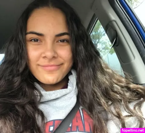 Ella Paleaae OnlyFans Thumbnail #jrVvmAaGW0