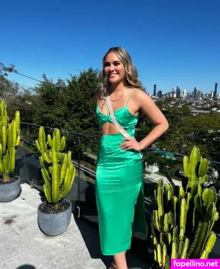 Ella Paleaae OnlyFans Thumbnail #sIbzjMj3Ia