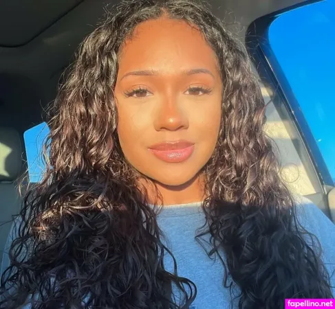 Ella Perry Army OnlyFans Thumbnail #UbARyS5dEJ
