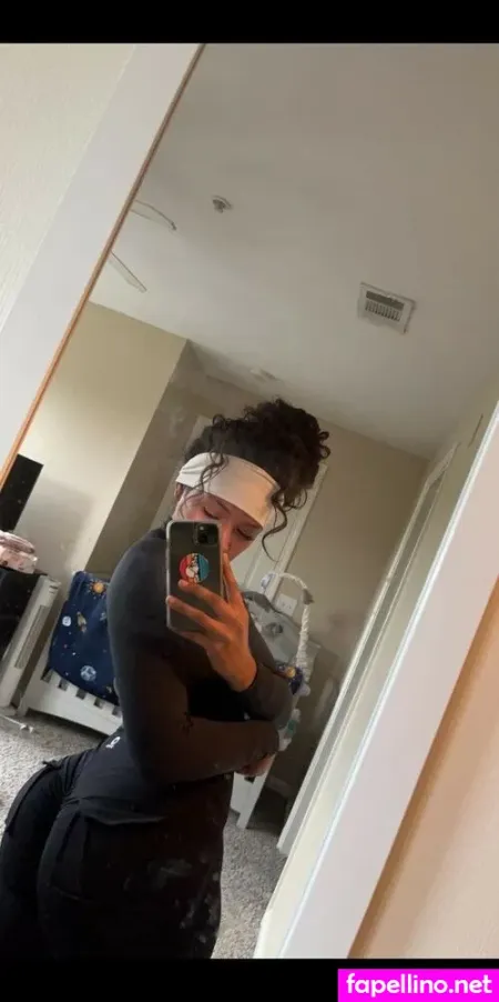 Ella Perry Army OnlyFans Thumbnail #odcVYGBBin