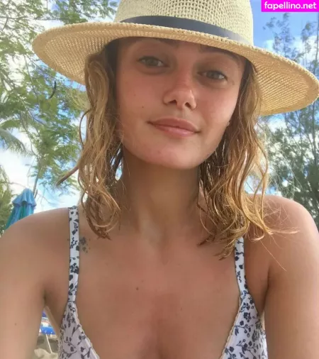 Ella Purnell OnlyFans Thumbnail #GuzgOvAiF1