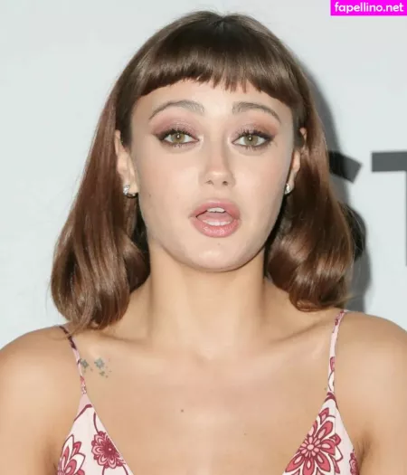 Ella Purnell OnlyFans Thumbnail #ZcPpFOMU46