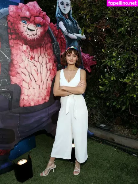 Ella Purnell OnlyFans Thumbnail #sMfCYplBaN