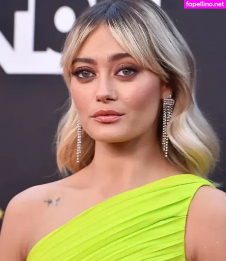 Ella Purnell OnlyFans Thumbnail #tZb1v8a84J
