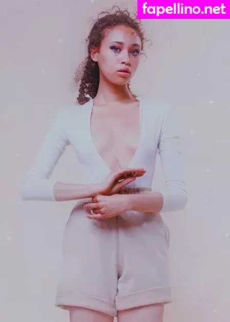 Ella Rae Smith OnlyFans Thumbnail #C81Oo8Oxfi