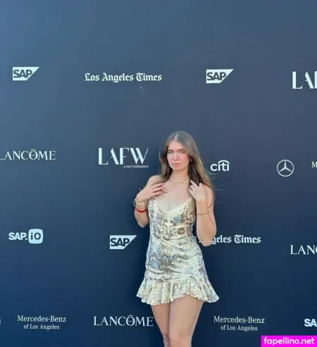 Ella Rene OnlyFans Thumbnail #2aXJcBa2x7