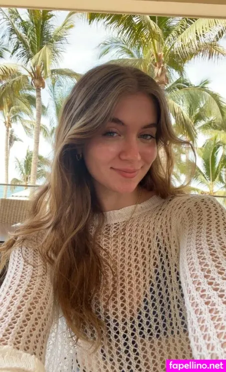 Ella Rene OnlyFans Thumbnail #7Fb1RFMms2