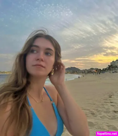 Ella Rene OnlyFans Thumbnail #BwmHUVe3rA