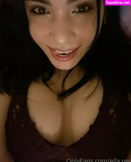 Ella Rey OnlyFans Thumbnail #xsJGvEi4OT