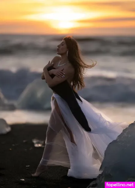 Ella Ru OnlyFans Thumbnail #y2acdVnYgH