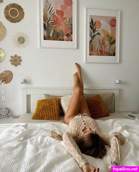 Ella Sonnenschein OnlyFans Thumbnail #GmmicTTxmy