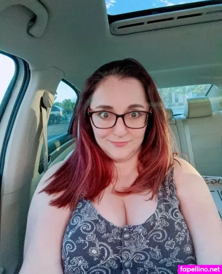 Ella West Ellawest Ellawestxxx Hairy Busty Ella OnlyFans Thumbnail #whTLs7cA26