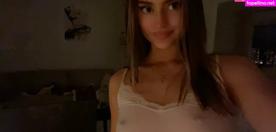 Ellaaaabergztrom OnlyFans Thumbnail #eNpP1Hst0d