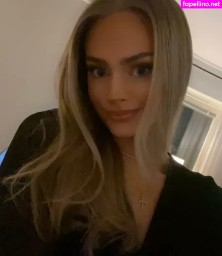 Ellaaaabergztrom OnlyFans Thumbnail #hgBcsis9sm