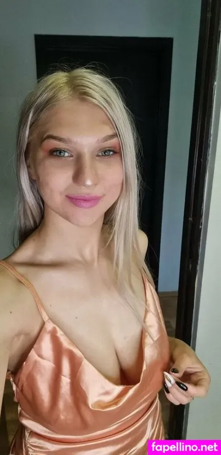 Ellabelle1 OnlyFans Thumbnail #cWwlJJCoso