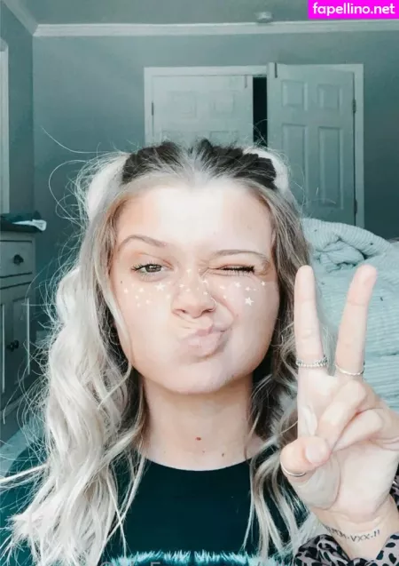 Ellabelleeee OnlyFans Thumbnail #8KuoCT0w2O