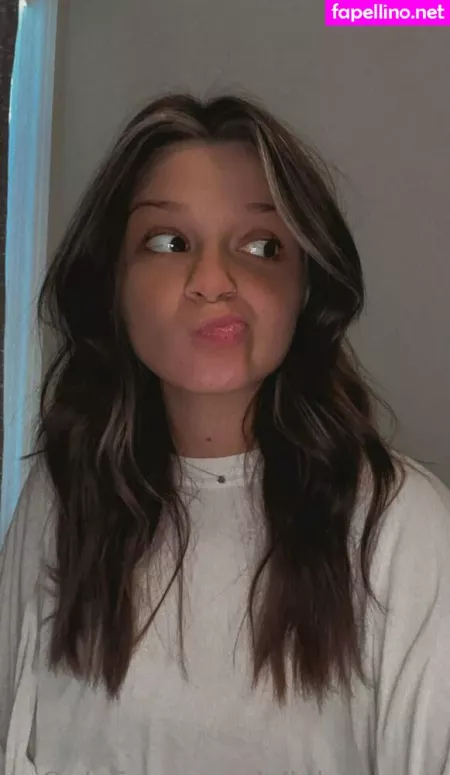 Ellabelleeee OnlyFans Thumbnail #fqbREalCiz