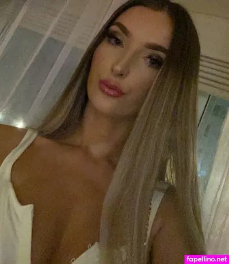 Ellabeth Willis OnlyFans Thumbnail #9mX3OD2OXO