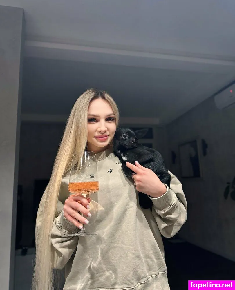 ellablonde, ellablonde_ Nude Leaked OnlyFans Photo #KDMs0Tlxye