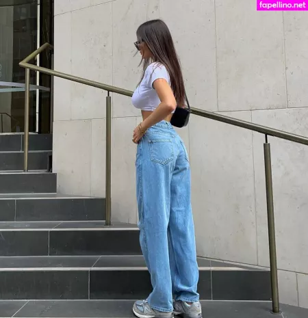 Ellacervetto OnlyFans Thumbnail #6pYqtjPAS8