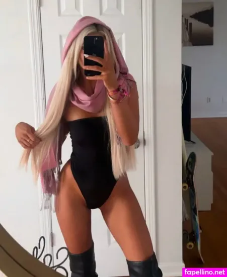 Ellacourchene OnlyFans Thumbnail #UJTVGZZdMv