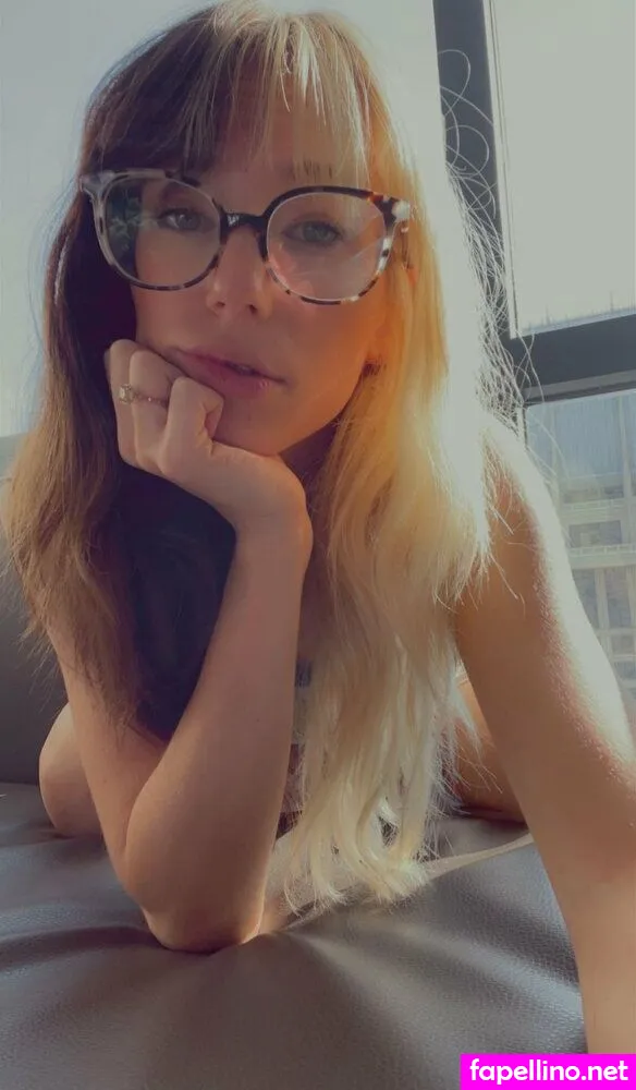 elladevilfree, elladevillee Nude Leaked OnlyFans Photo #CUkkzpy4qX