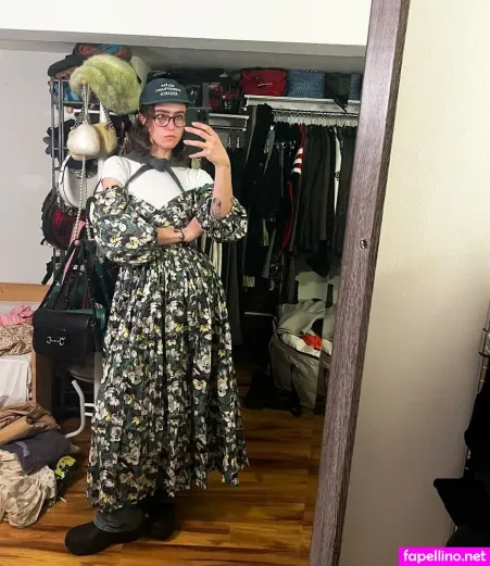 Ellaemhoff OnlyFans Thumbnail #ct4EpjtSJN