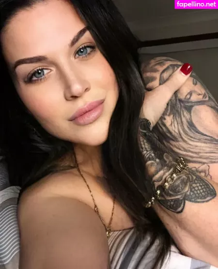 Ellamaddison OnlyFans Thumbnail #Emhup9D7Gy