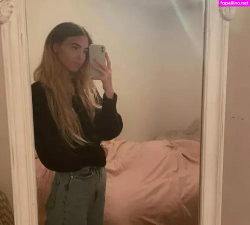 Ellamoorepls OnlyFans Thumbnail #9tQNhzruGS
