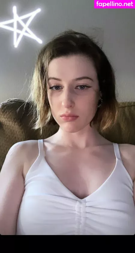 Ellamyvalentine OnlyFans Thumbnail #IoxF4LkXS0