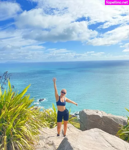 Ellaredmond OnlyFans Thumbnail #FOF3ZLadtV