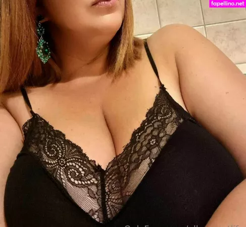 Ellasecretlife OnlyFans Thumbnail #OsYZo2i2EZ