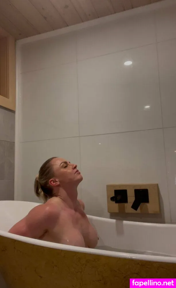 ellanewphysiquelook_, ellasfitnesslife Nude Leaked OnlyFans Photo #v9xu2EhAP9