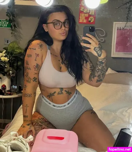 Ellatrow OnlyFans Thumbnail #CjmMX3ETJo